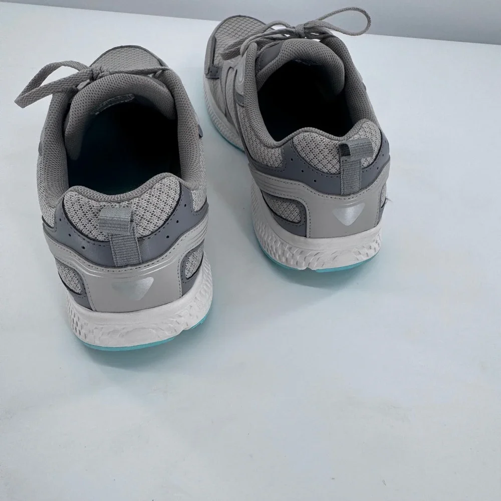 Skechers GOrun Consistent Womens Size 10‎ Gray Running Shoes Sneakers